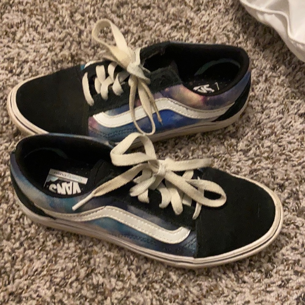 Galaxy kids Vans